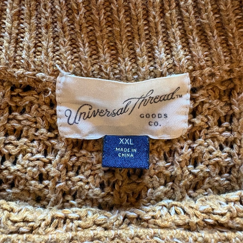 Universal Thread Pale Yellow Textured Crewneck Sw… - image 3